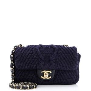 Chanel Paris-Hamburg Flap Bag Cable Knit Fabric with Calfskin Small Blue